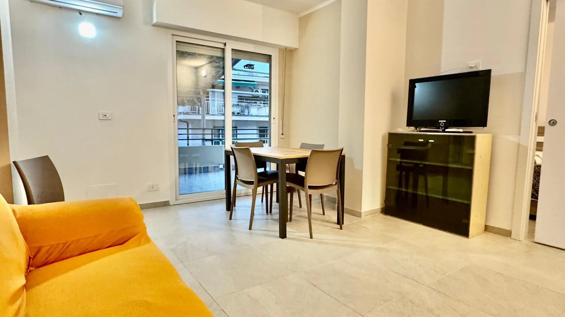 L'Attico Delle Stelle Di Giuseppe Apartment Sanremo Italy
